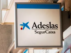 Adeslas Salt (Girona)